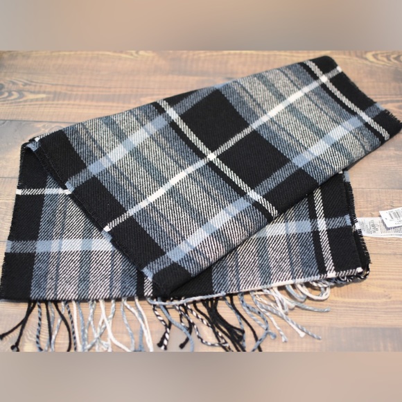 SCARF, OLD NAVY, Black Blue PLAID, VERY SOFT , LONG, FRINGE, NWT - Picture 1 of 4